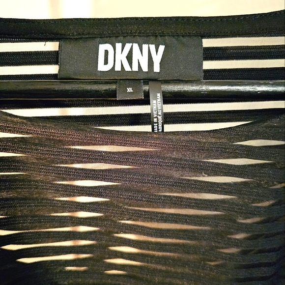 DKNY Sheer Top - Picture 3 of 4